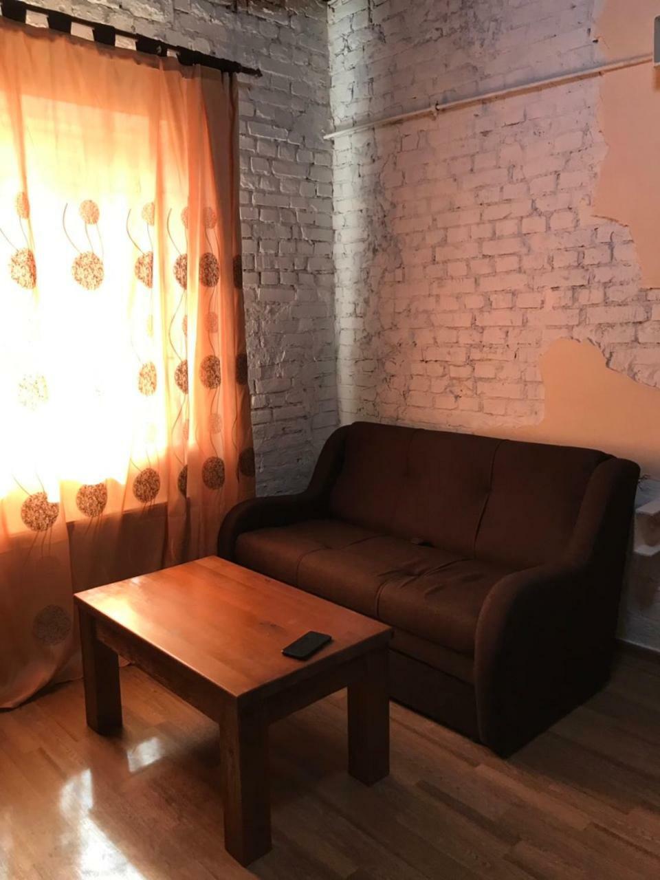 Two-Floor Apartments And Studio 2-Х Этажные Апартаменты И Студия В Самом Центре Jarkov Exterior foto